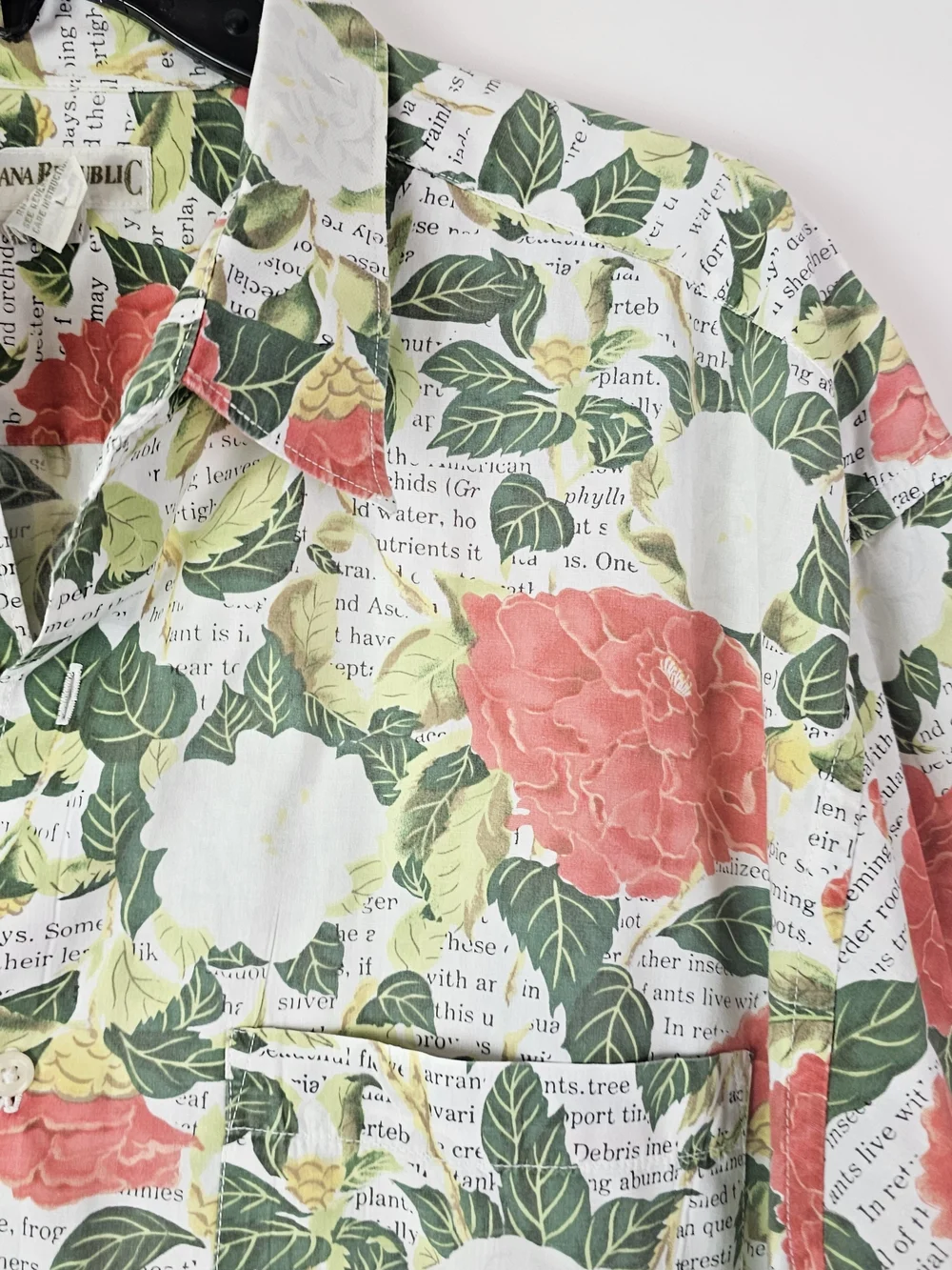 VTG 90s Banana Republic Mens Short Sleeve Floral Roses Shirt Button Large Cotton